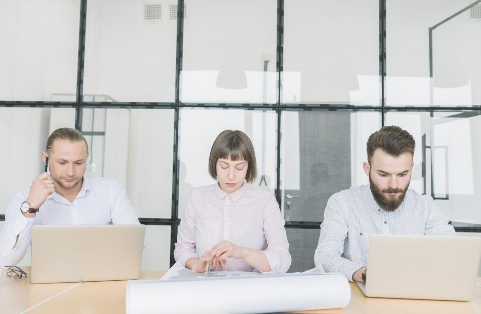 Live-Trading-Session mit Erklärung von Optionsstrategien